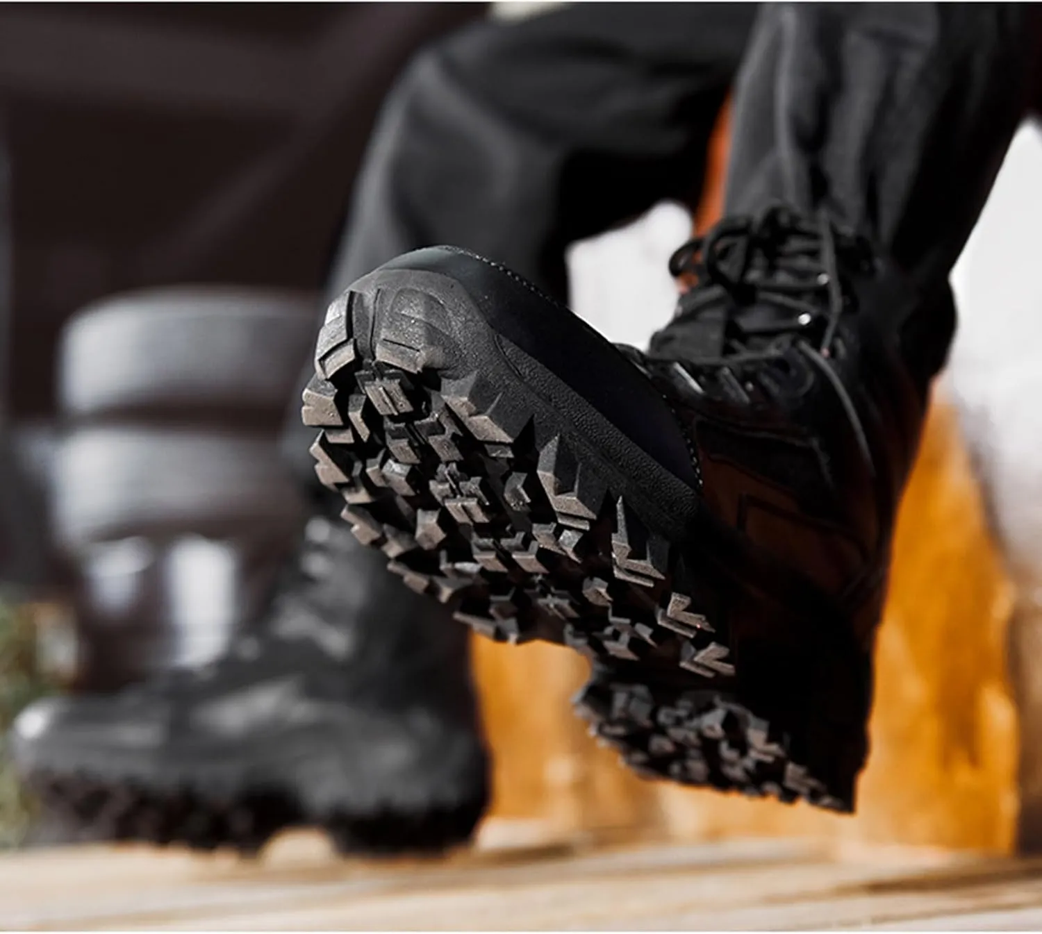 Tactical boots for men Lightweight combat Military Boots Leather Motorcycle Climbing Work shoes